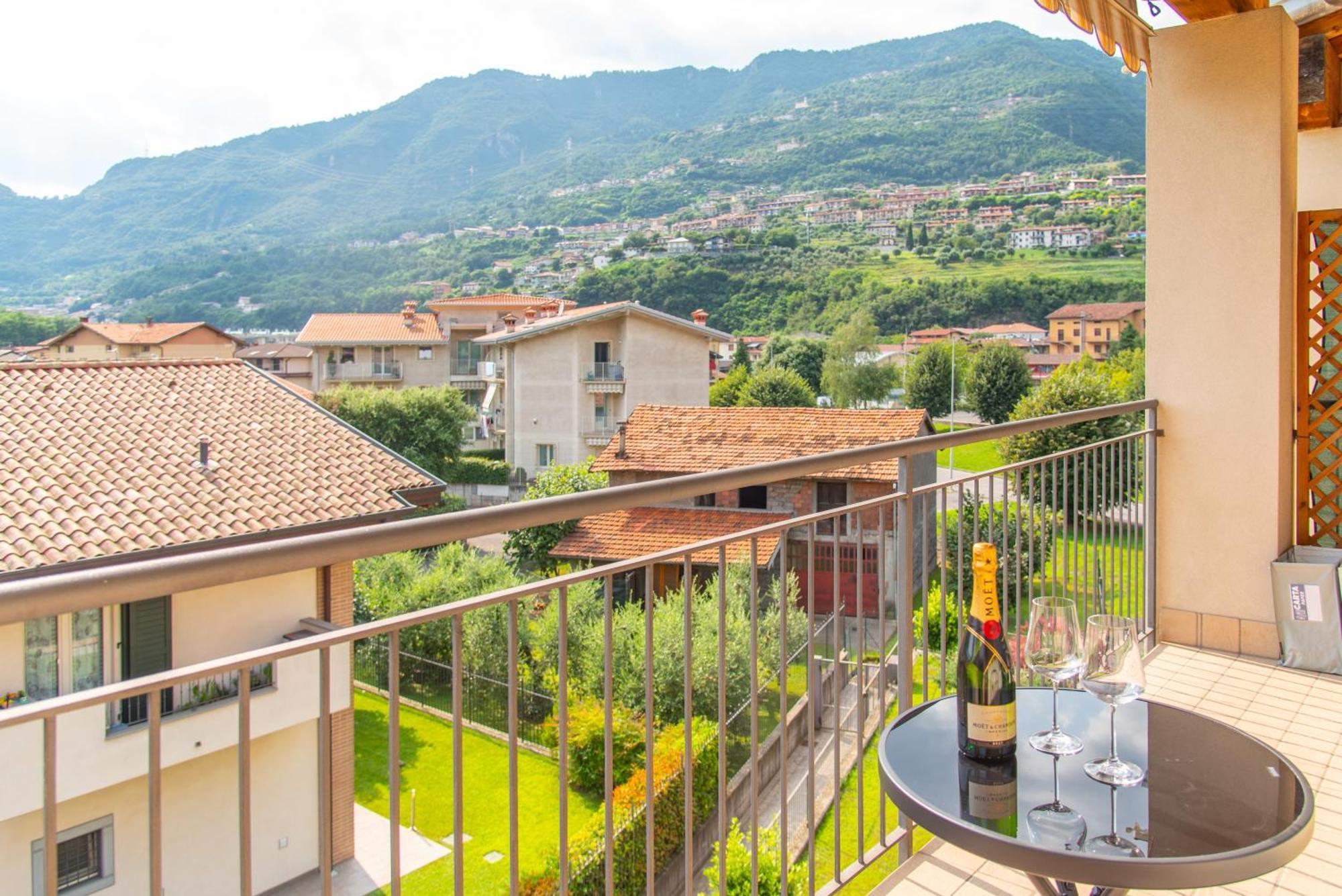 Casa Vacanze Renata Costa Volpino Exteriör bild